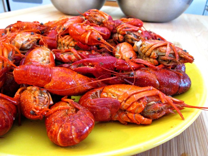 How to cook frozen crawfish cajun style