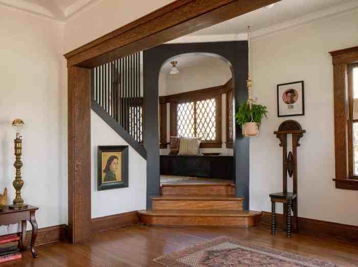 What is craftsman style decorating