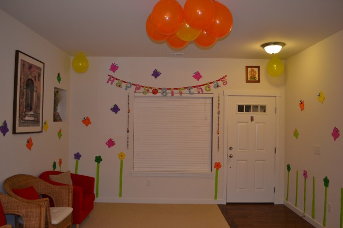 How to decorate room for birthday boy