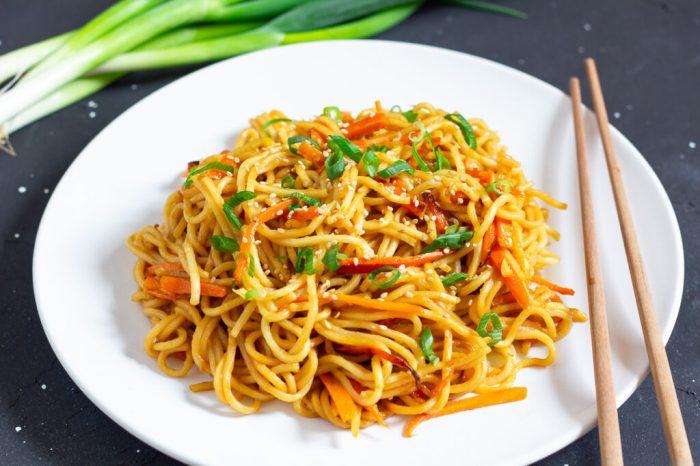 How to cook home style chinese noodles