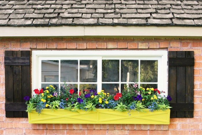 How to paint old windows and decorate